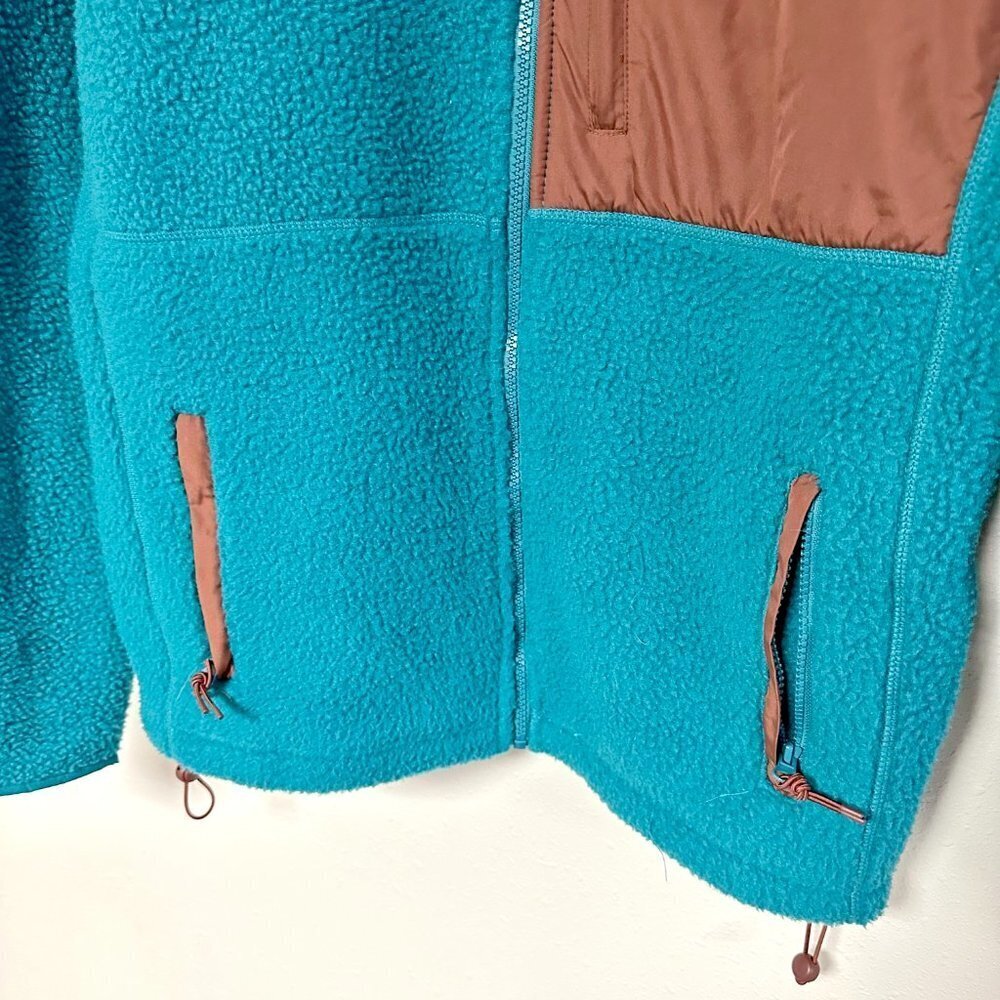 Colorblocked Sherpa Jacket - Picture 4 of 11